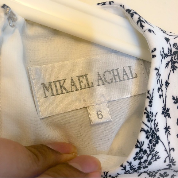 MIKAEL AGHAL
Pleated Floral-print - Picture 5 of 5
